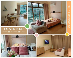 Balcony Suite Palazio Mount Austin by Foxie Bed